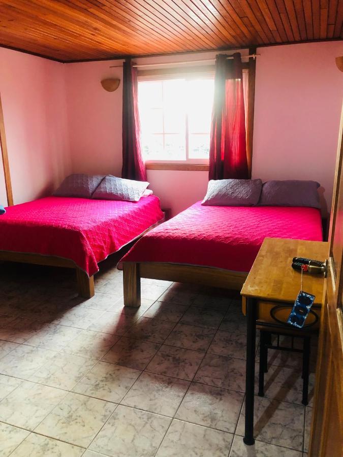 בוקס דל טורו Hotel Posada Los Delfines מראה חיצוני תמונה