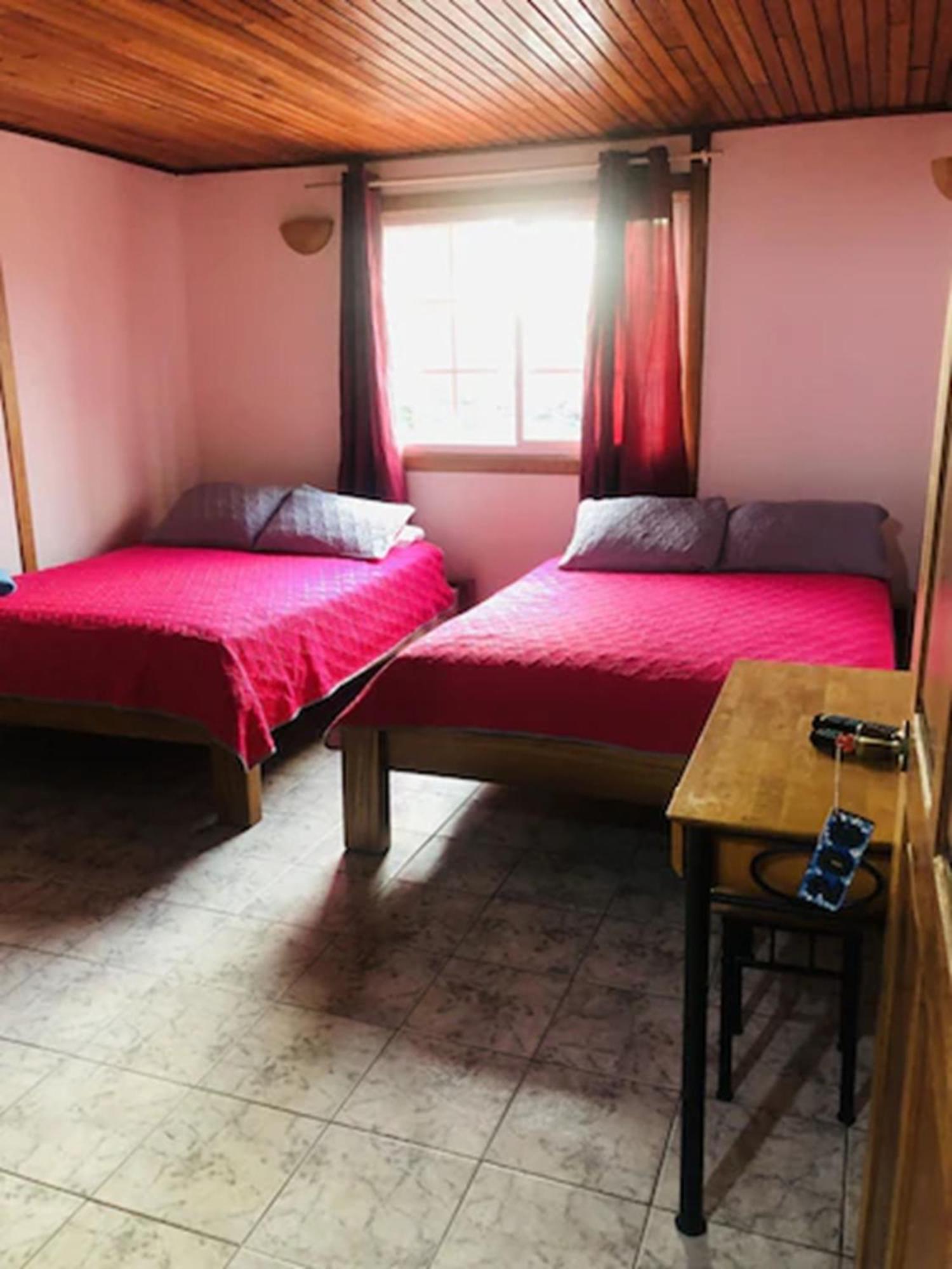 בוקס דל טורו Hotel Posada Los Delfines מראה חיצוני תמונה